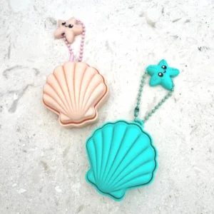 Seashell clicker bag charm with starfish charm