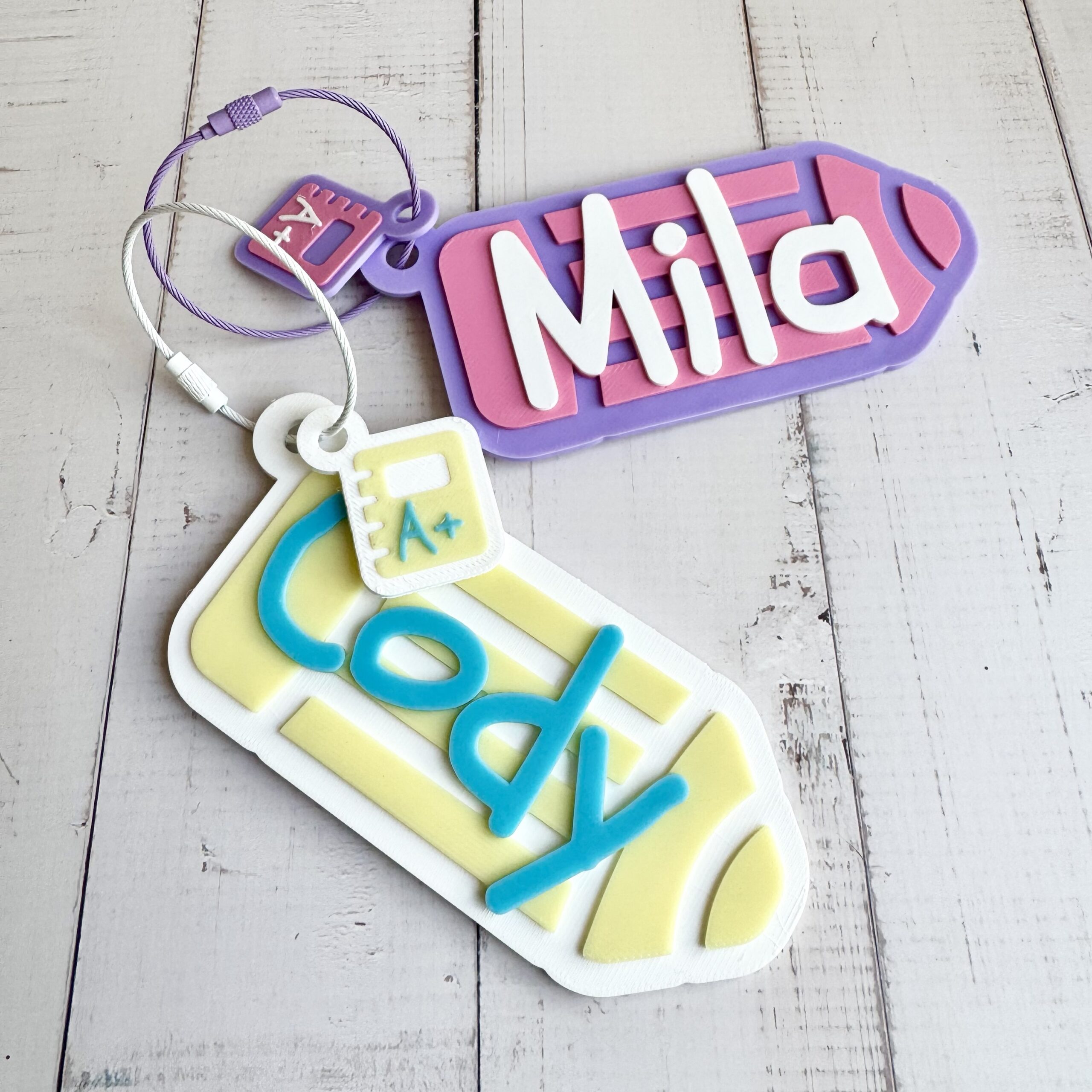 personalized-pencil-bag-tag