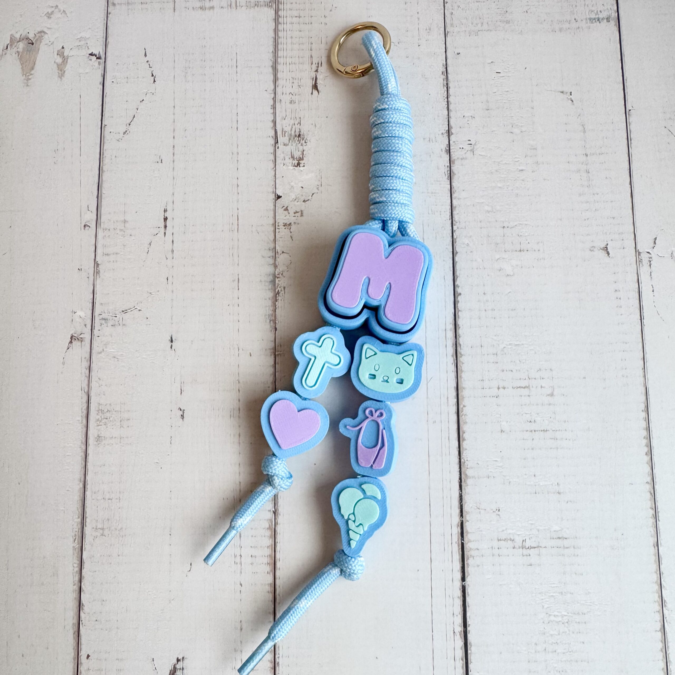 personalized-letter-clicker-with-charms